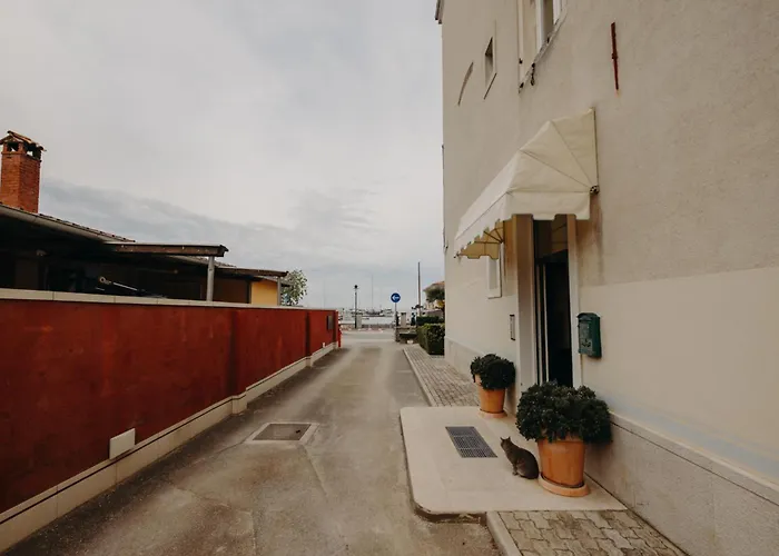 Rooms And Studios Villa Rossella 2