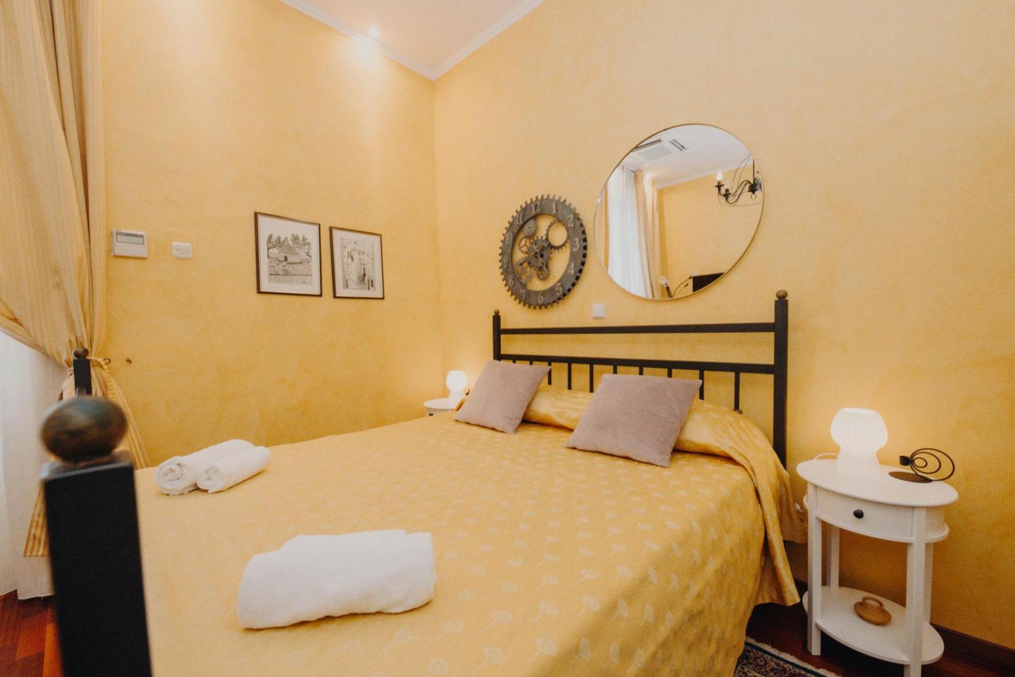 Apartament And Rossella 2 *