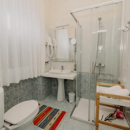 Rooms And Studios Villa Rossella 2 Rovinj Kültér fotó